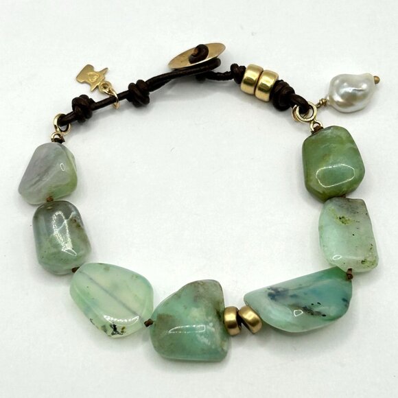 7.5" Chrysoprase Bracelet with a Natural Pearl and 14k Gold Beads - Picture 1 of 7